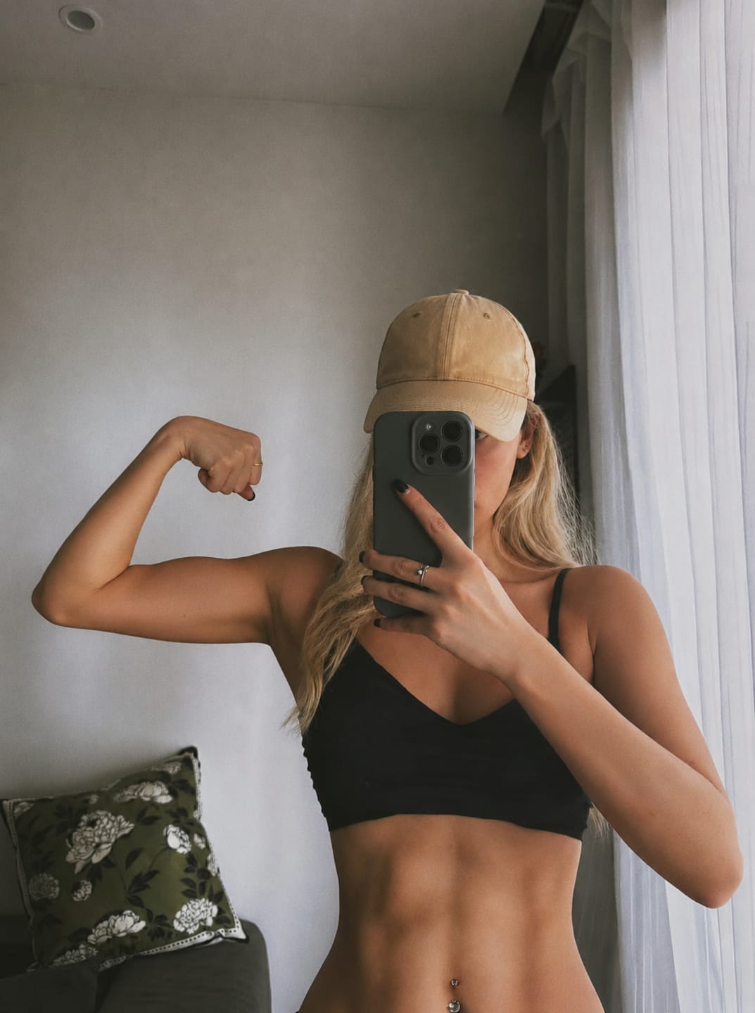 Customer photo review of Build Your Dream Body with SlimHoop™ | Soft Weighted Fitness Hoop