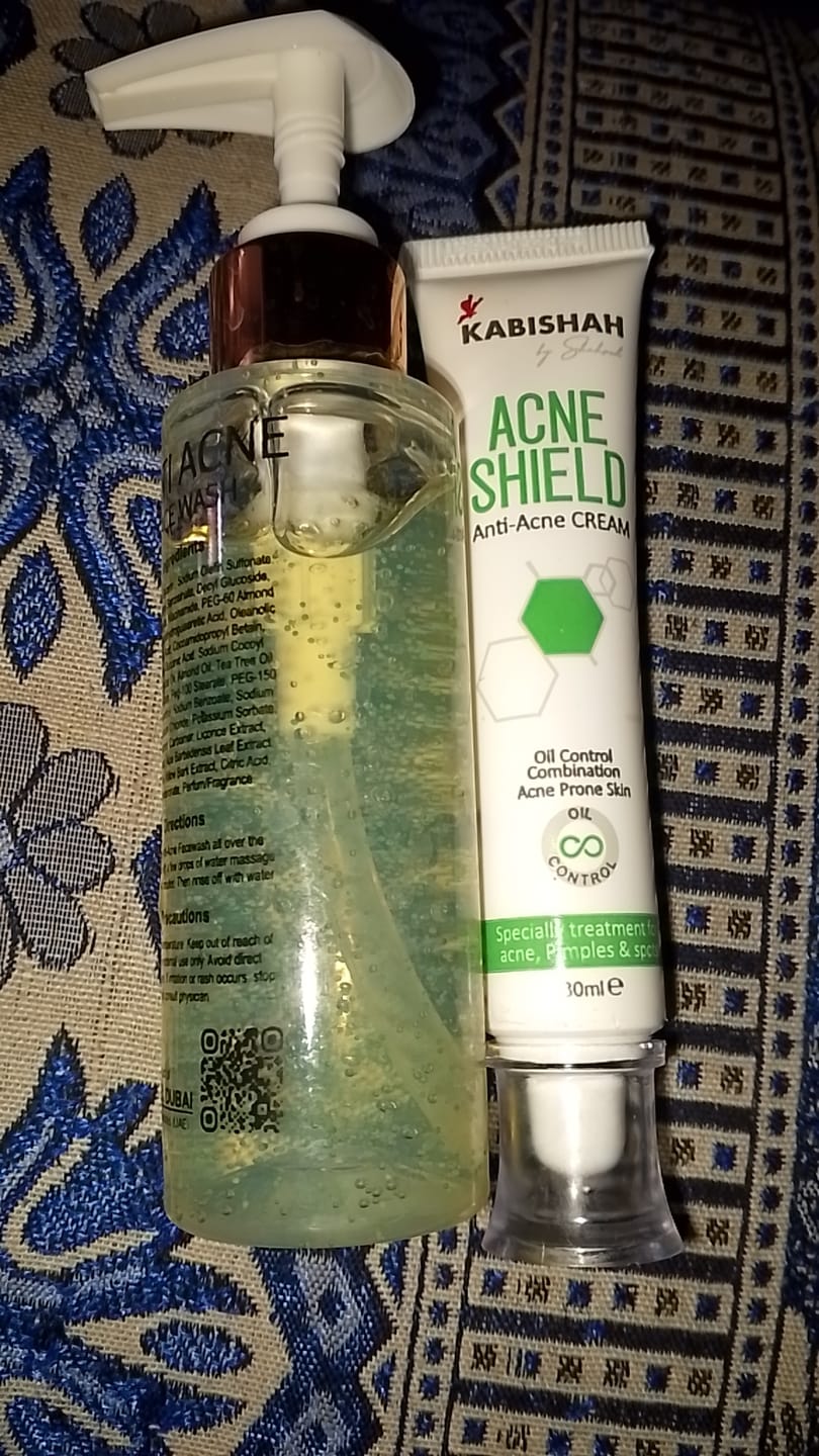 Customer photo review of Anti Acne Bundle