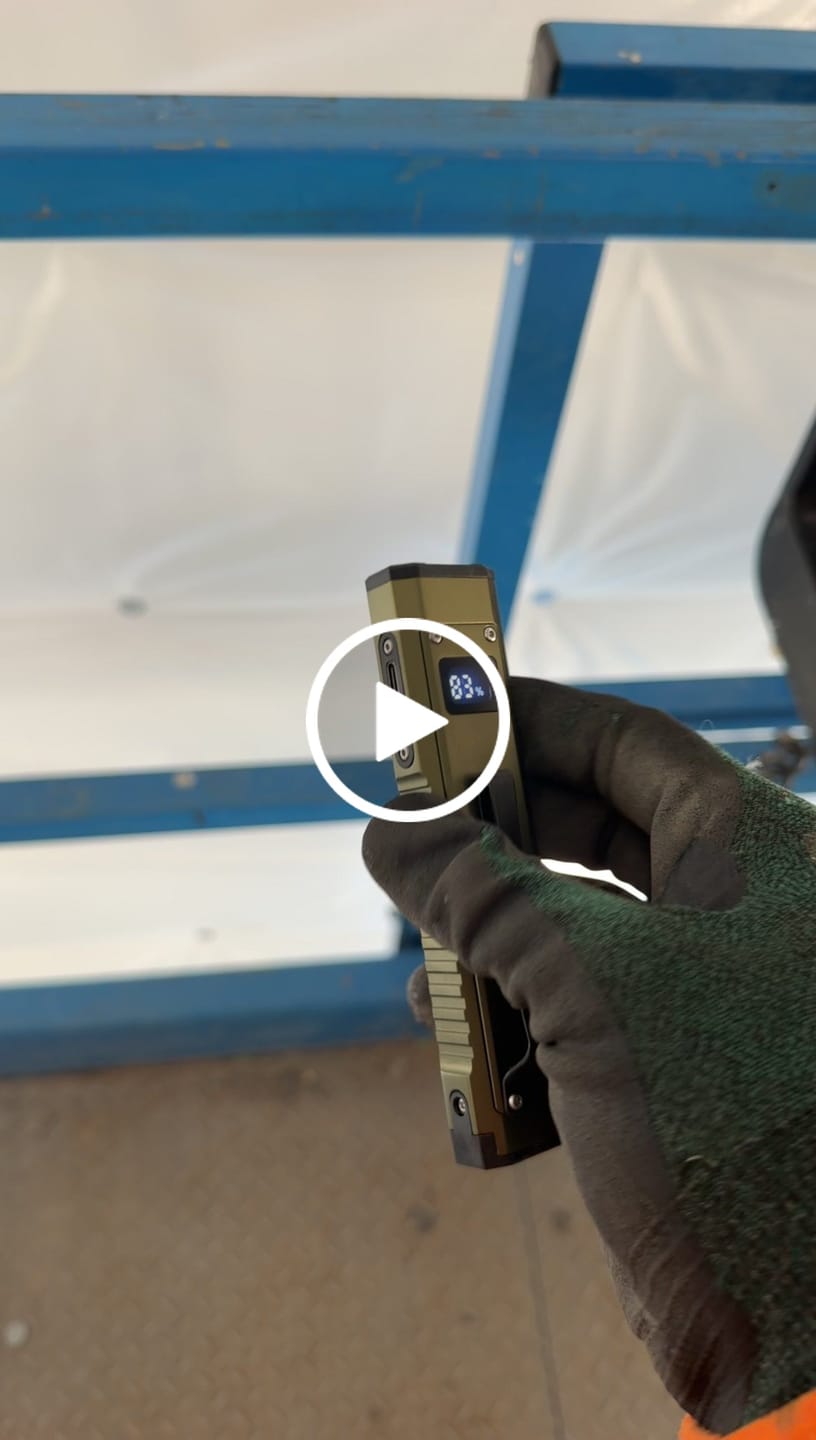Customer video review of Turn Night Into Day: The Pocket-Sized High-Lumen Flashlight Built Like an Armor 🔦⚡️