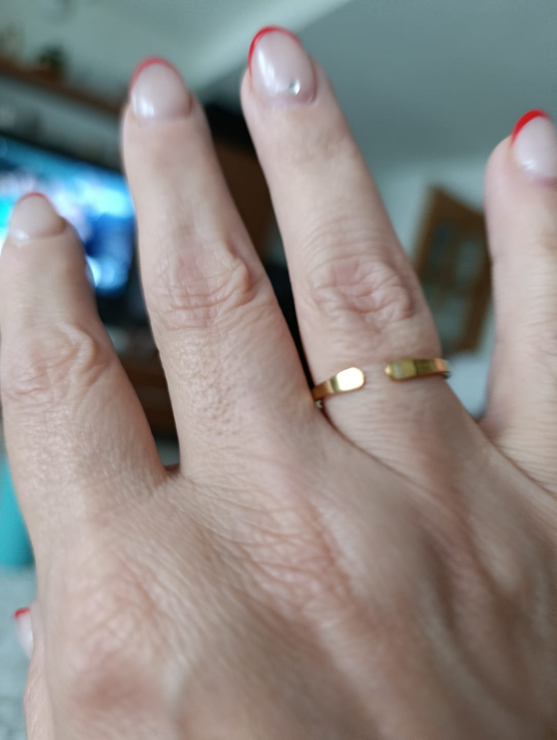 Customer photo review of Anillo Ajustable con Inicial Whisper