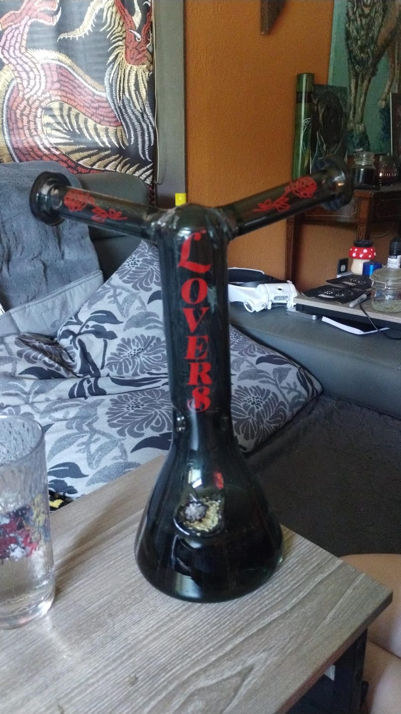 Customer photo review of LOVERS BONG