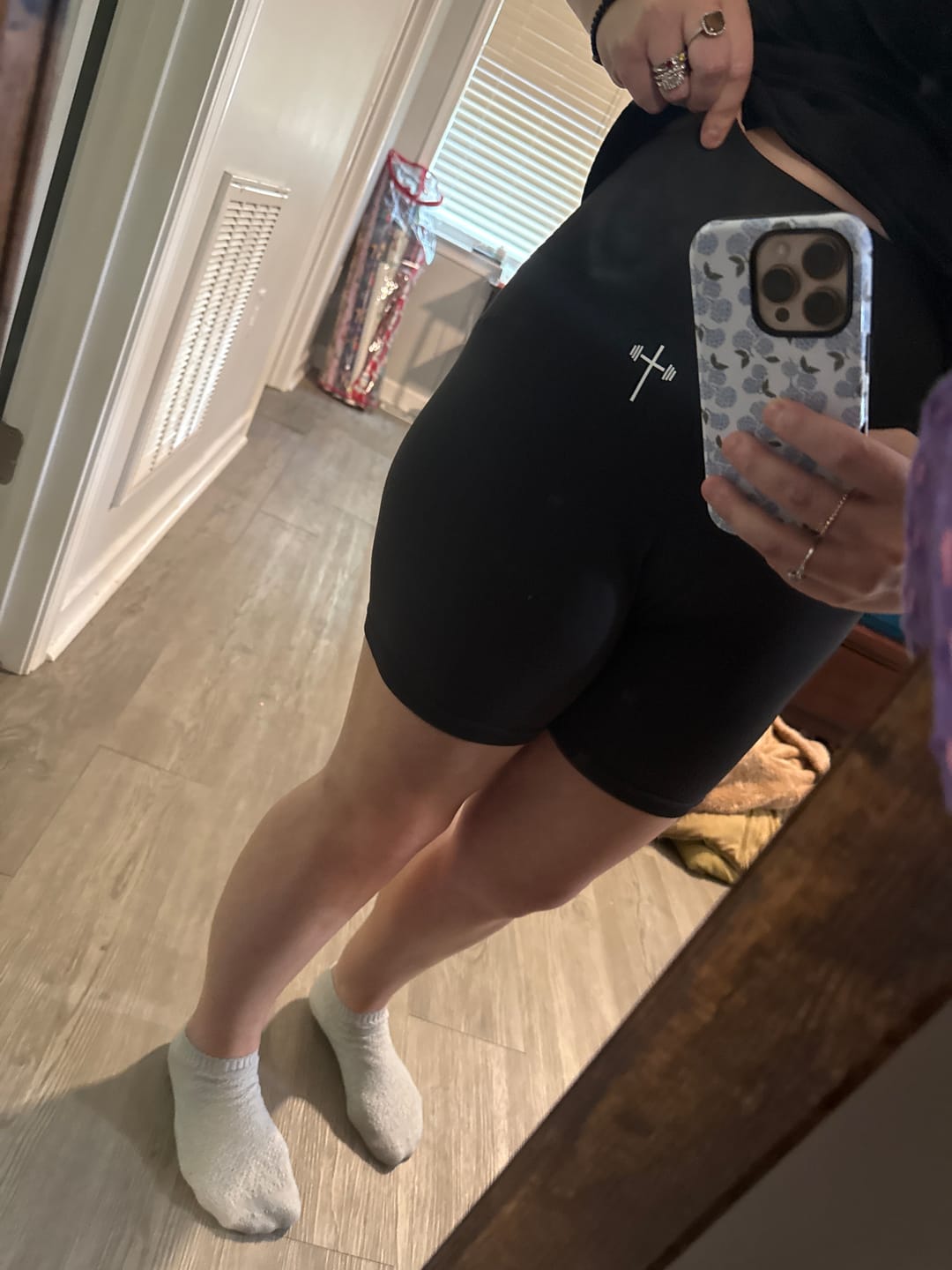 Customer photo review of Essential Seamless Biker Shorts