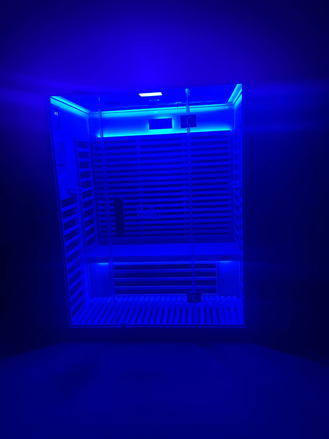 Customer photo review of Kylin Low EMF Carbon Infrared Sauna Room 3 Person H6301-F