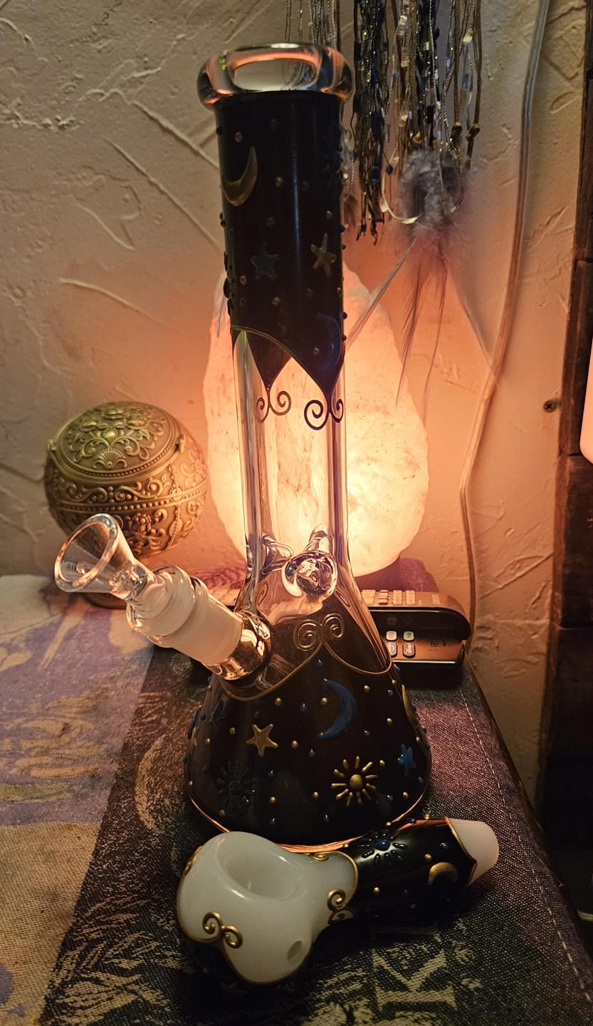 Customer photo review of MIDNIGHT CELESTIAL PIPE
