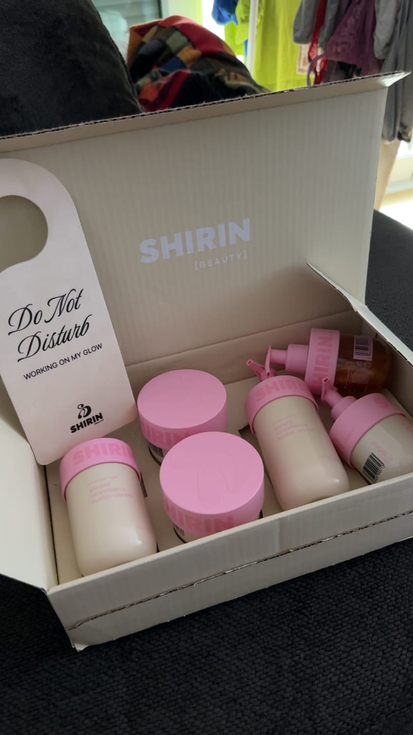 Customer photo review of The Complete Bodycare - 5er Set Glazed Strawberry Butter Cream