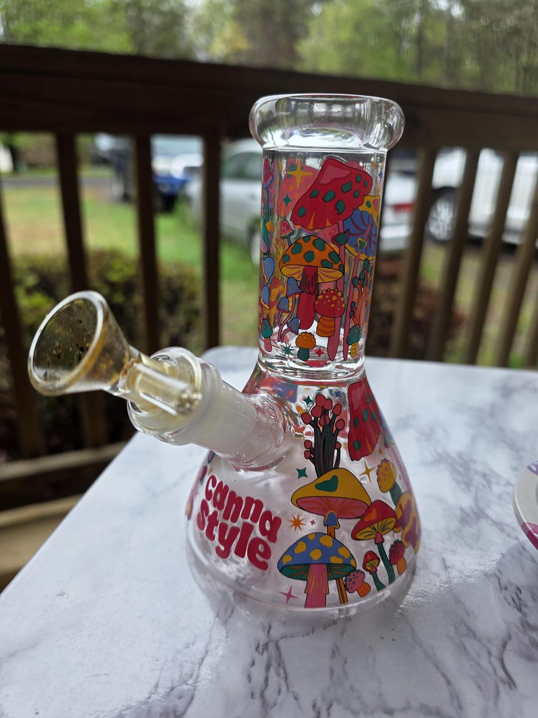 Customer photo review of COLORFUL MUSHROOM BONG 6"