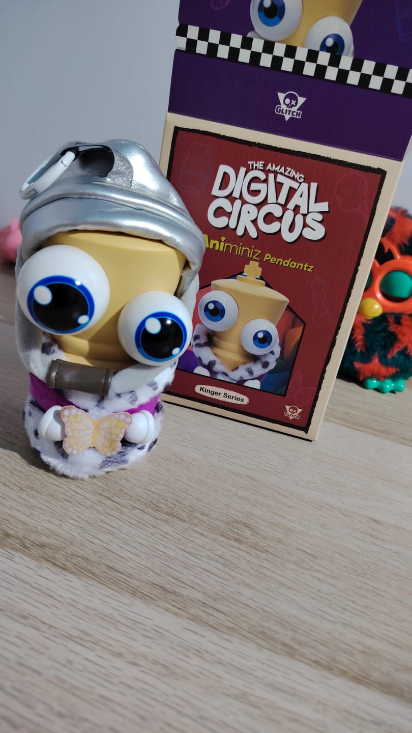 Customer photo review of Kinger Pendantz Blindbox