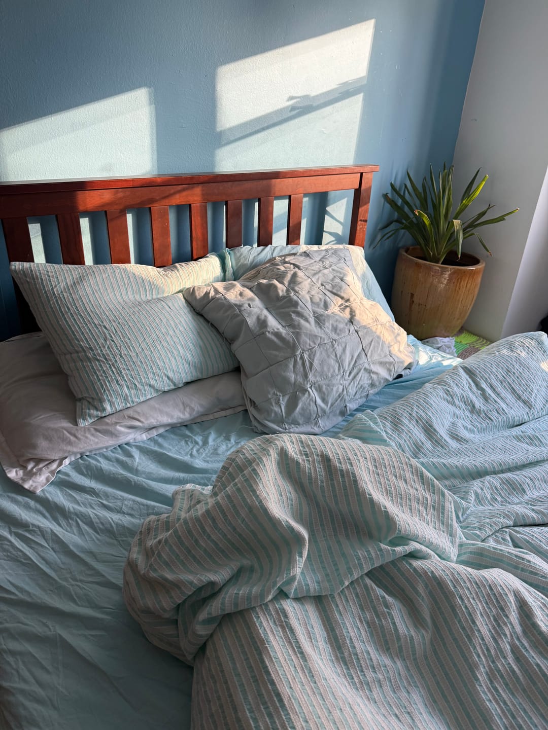 Customer photo review of Refresh Jacquard Striped Bedding Set