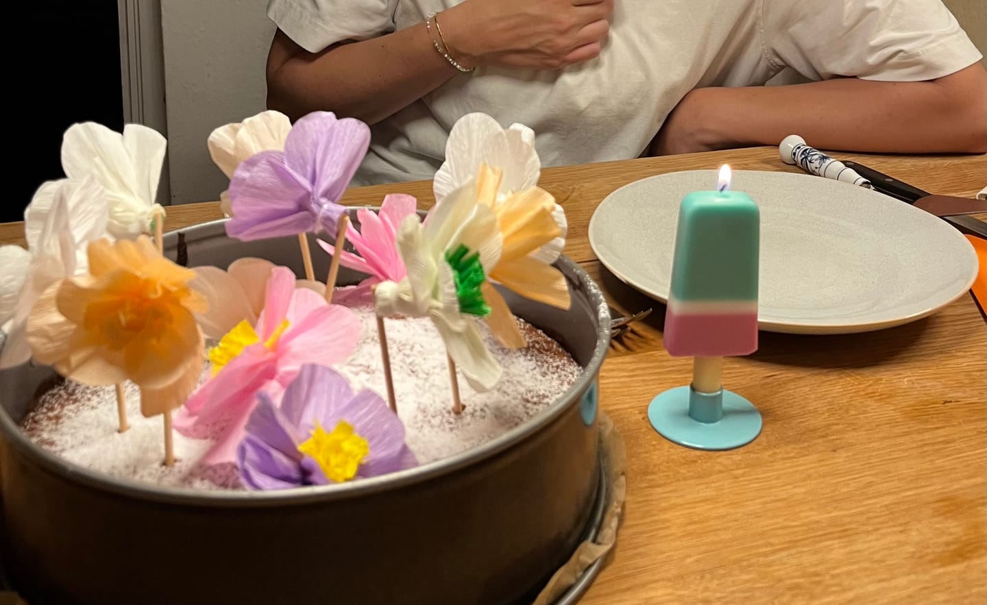 Customer photo review of Kerze BIRTHDAY  ICE