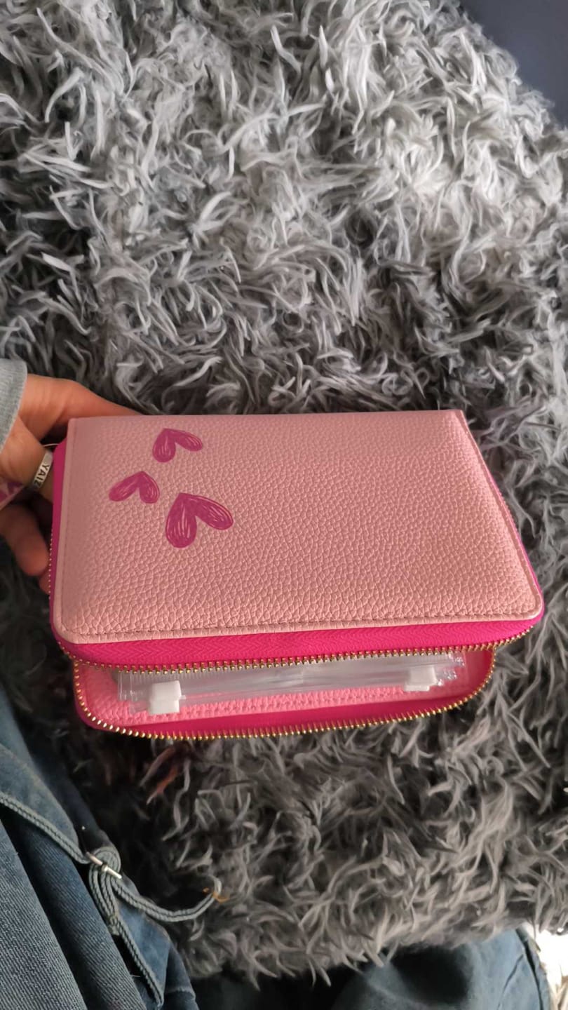 Customer photo review of Libreta de Ahorro con Cremallera A7