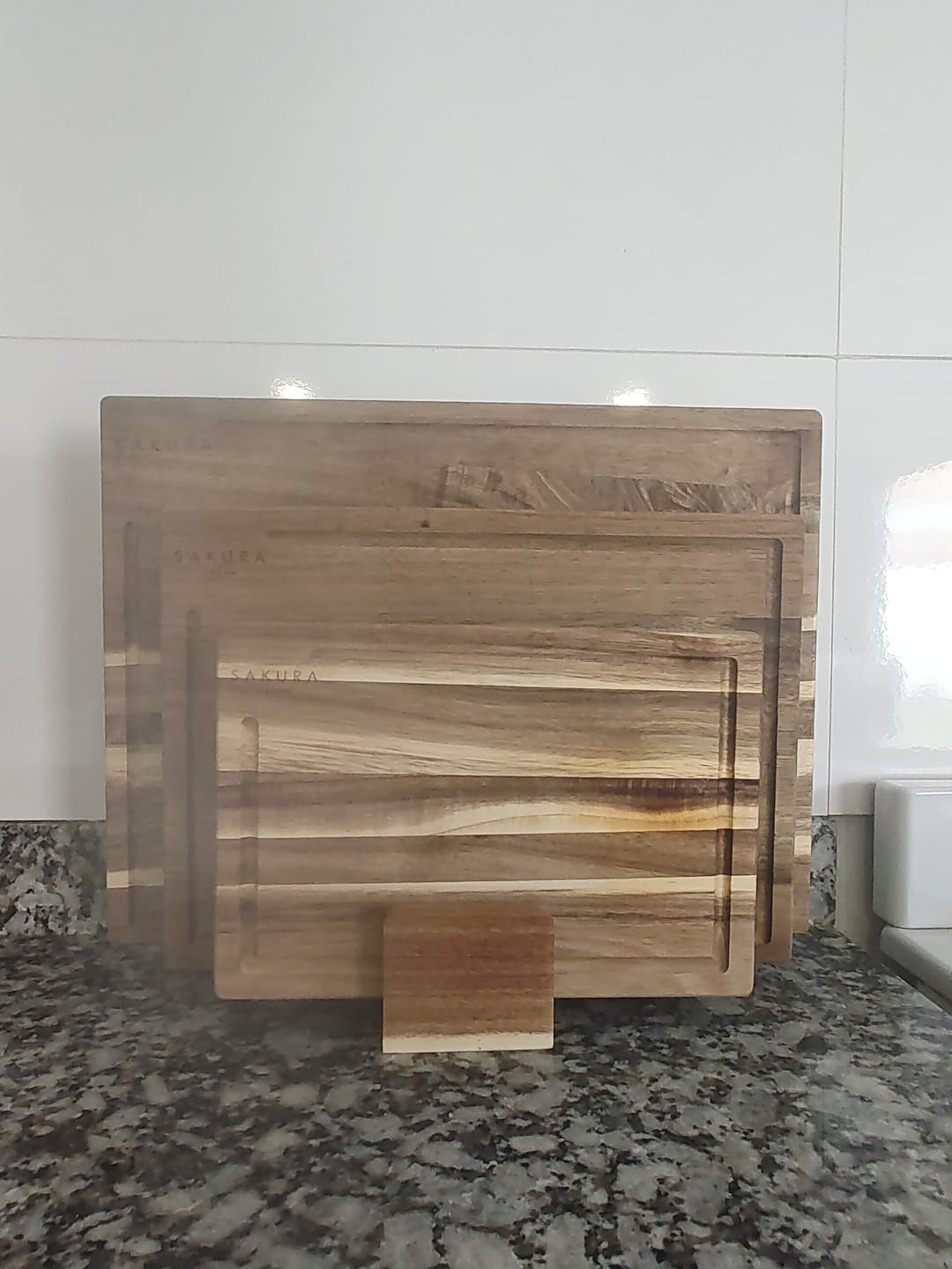 Customer photo review of Set X3 Tablas De Corte C/Base Sakura Sequence Edition Acacia