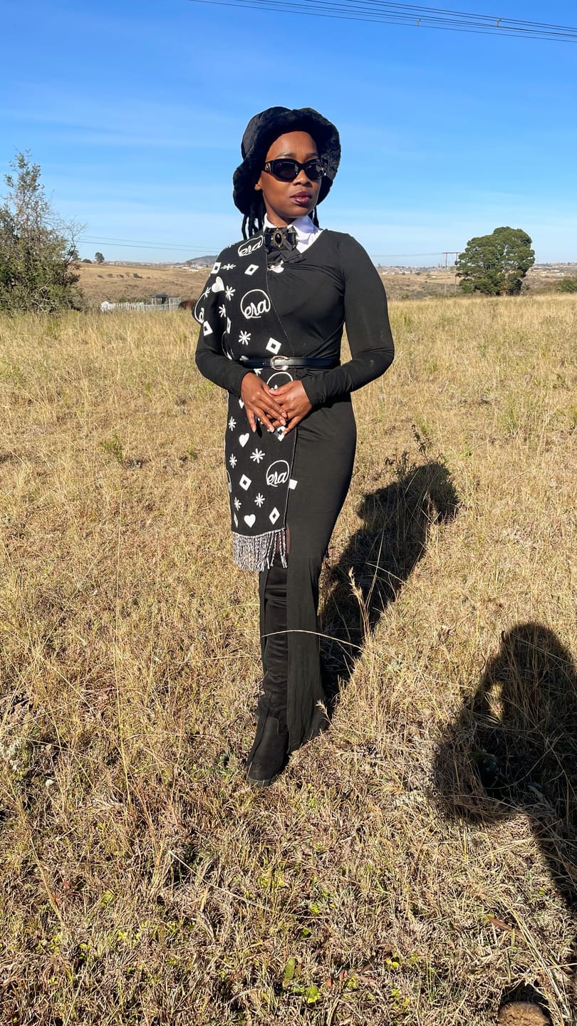 Customer photo review of ERA Signature Scarf