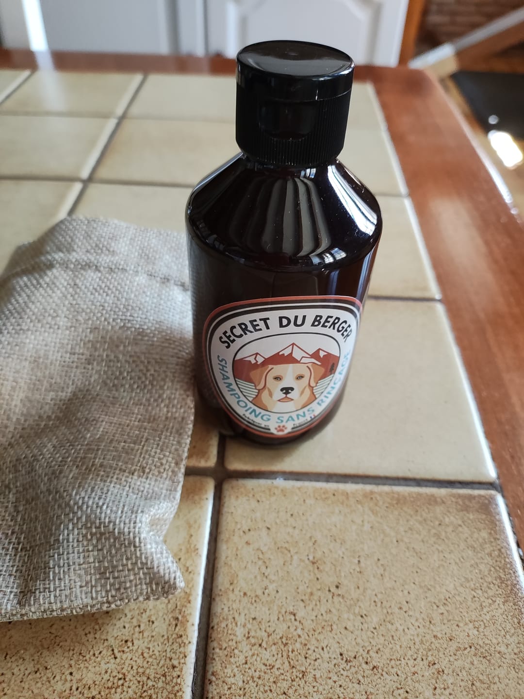Customer photo review of Shampoing Sans Rinçage - Apaisant pour chien 🏔️