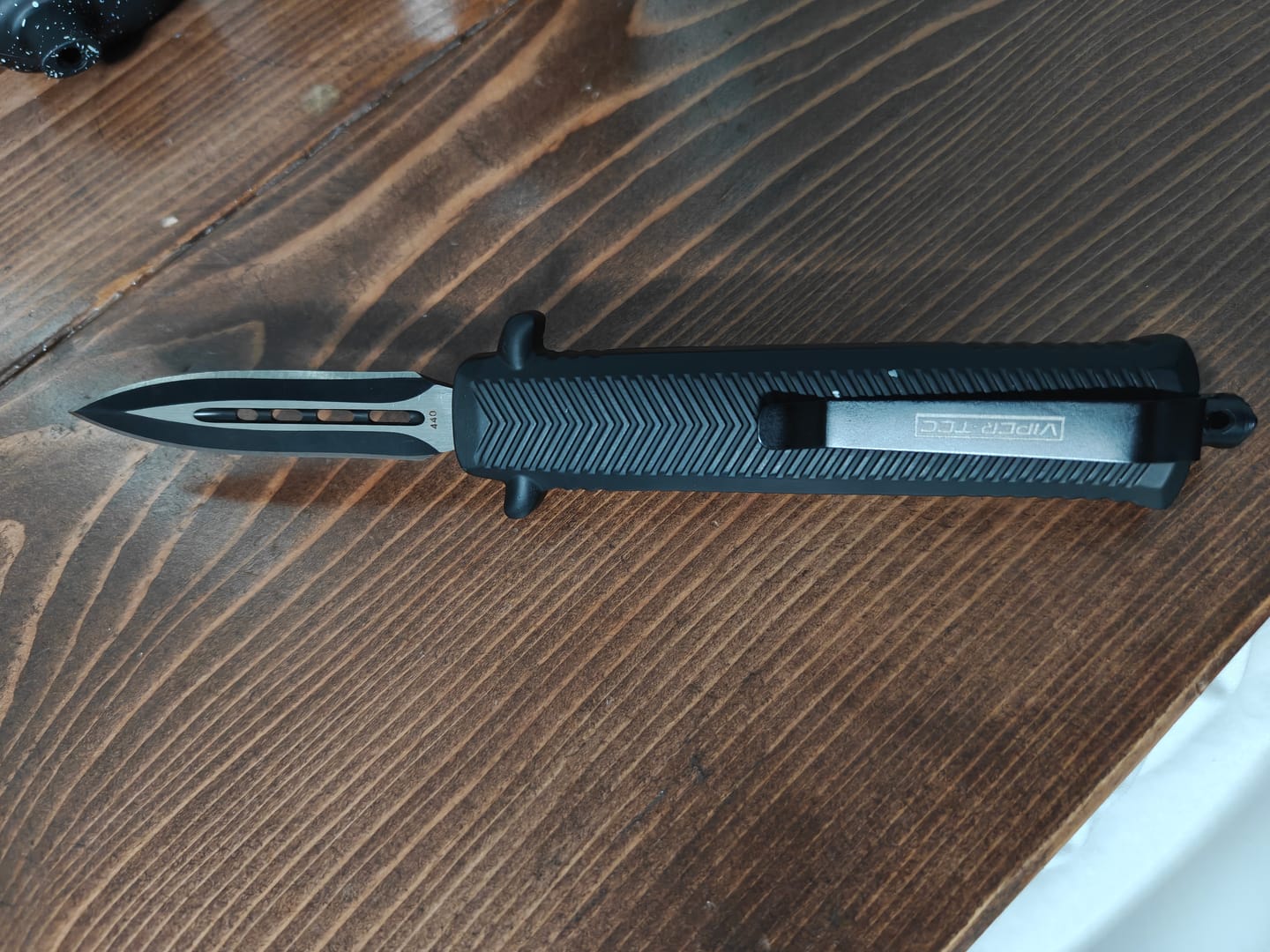 Customer photo review of Viper Tec Mystery OTF Knife | Premium Automatic Knife Surprise