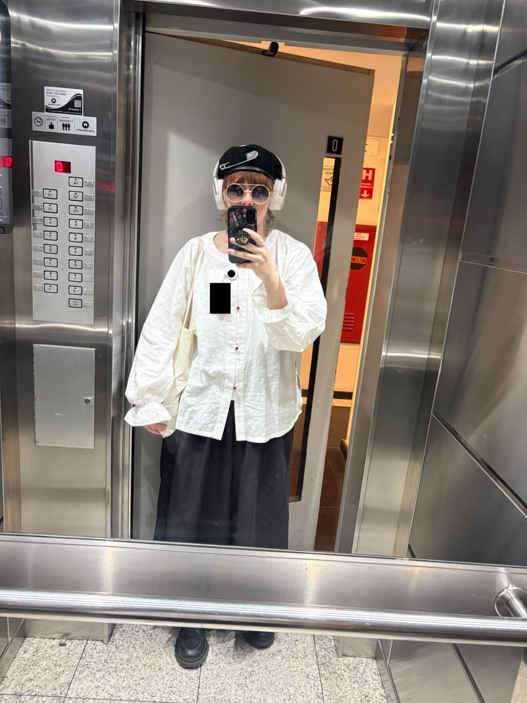 Customer photo review of Touqi 透气 Lantern Sleeve Modernized Ming Round Collar Shirt