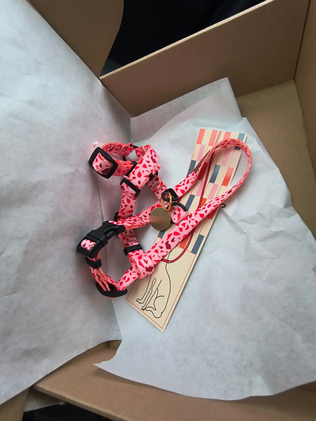 Customer photo review of Szelki guard "Pink Terrazzo" - czarne okucia