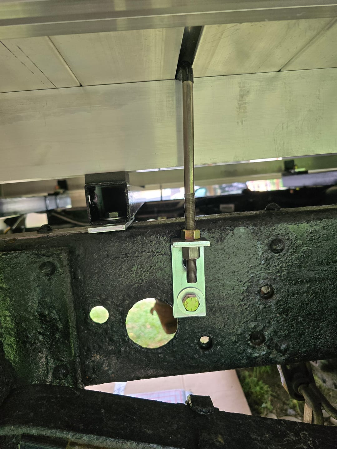 Customer photo review of 1/2 Inch Diameter U-Bolts - Square