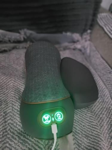 Customer photo review of SpineThera Pillow