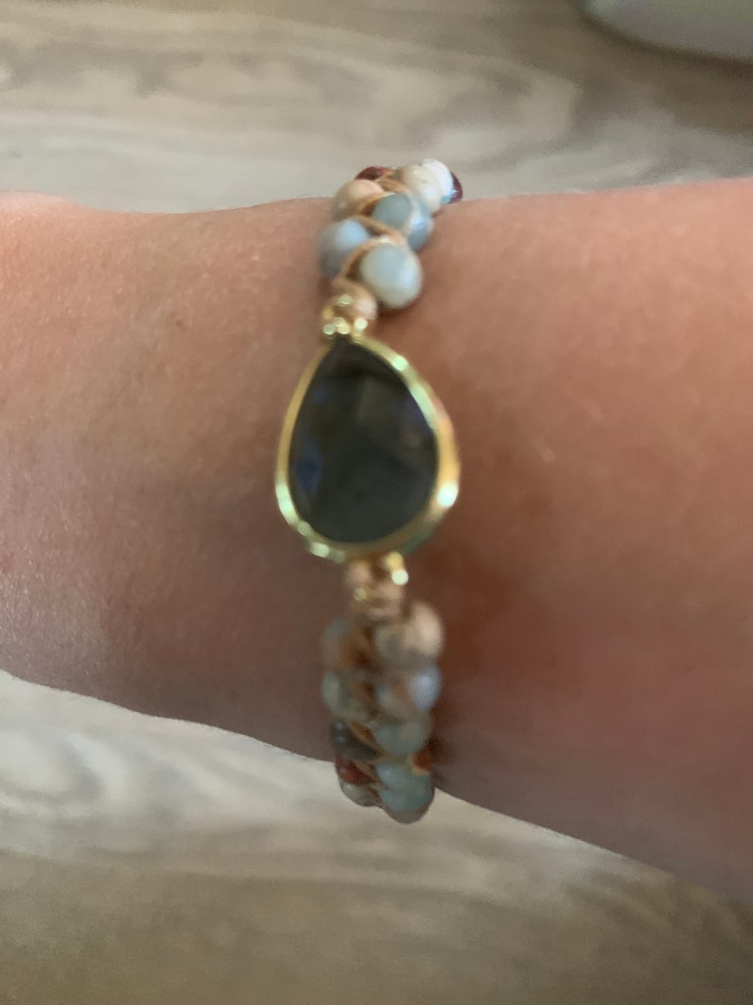 Customer photo review of Bracelet Tressé "Audace" en Jaspe & Labradorite