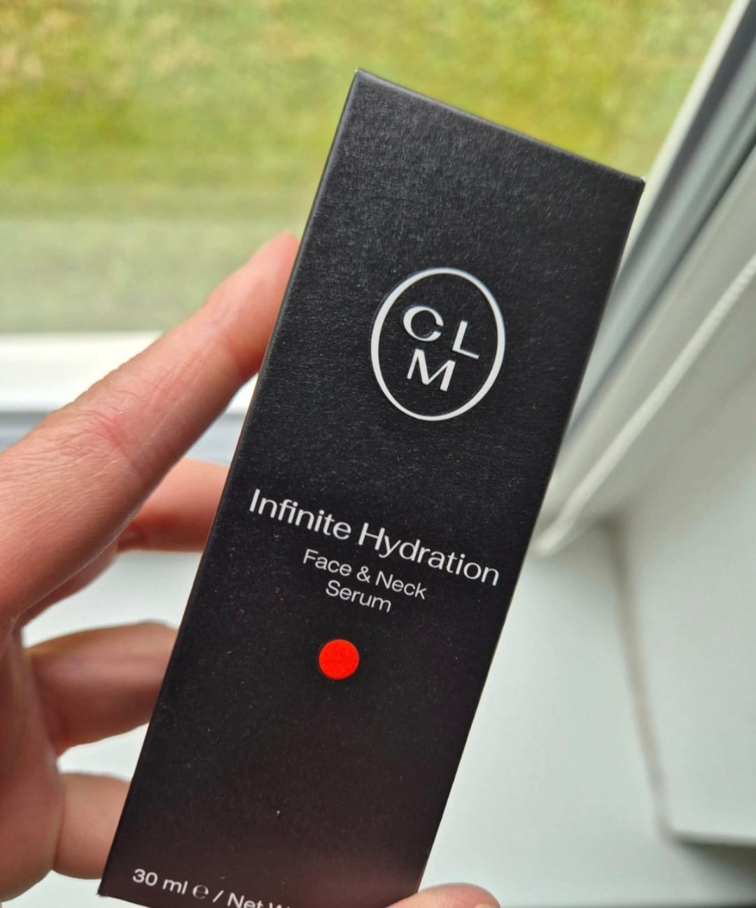 Customer photo review of Dovana 🎁 Intensyviai drėkinantis veido ir kaklo serumas