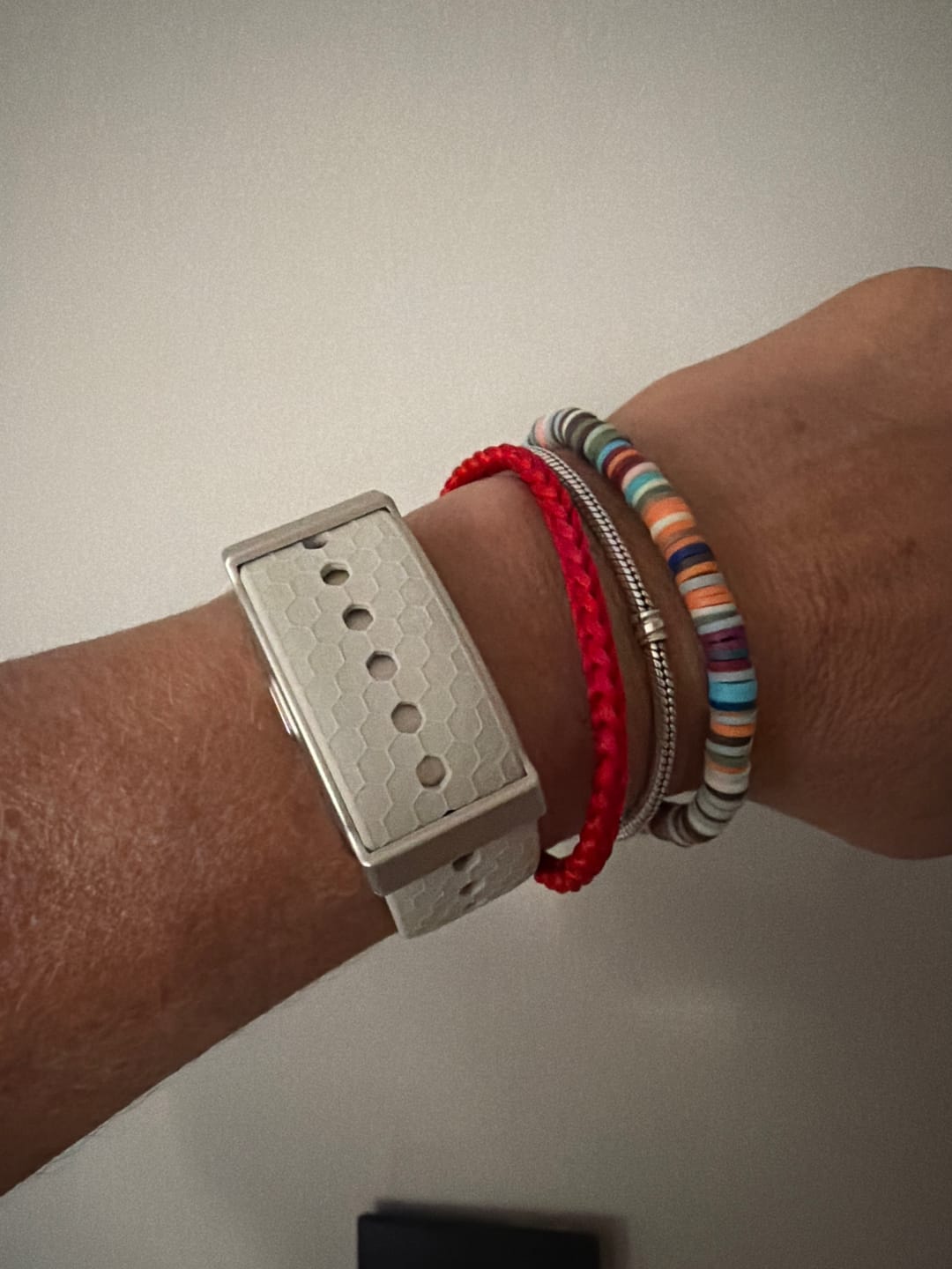 Customer photo review of + 1 Bracelet Sport OFFERT (couleur de votre bracelet)