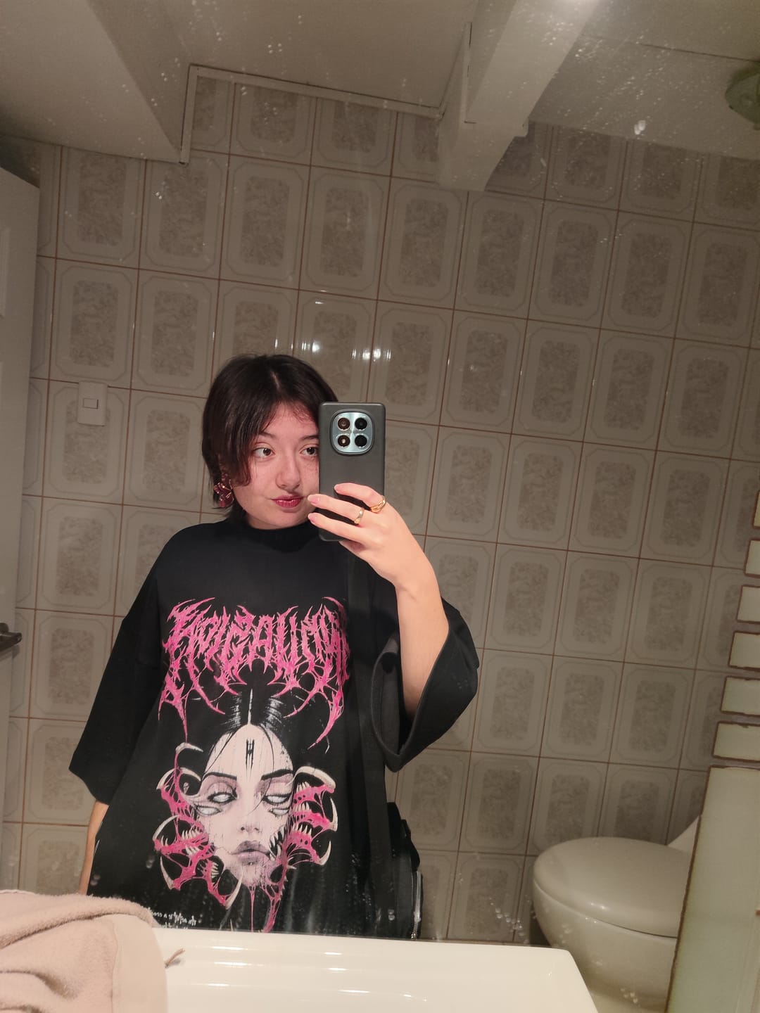 Customer photo review of POLERA DEMON GIRL