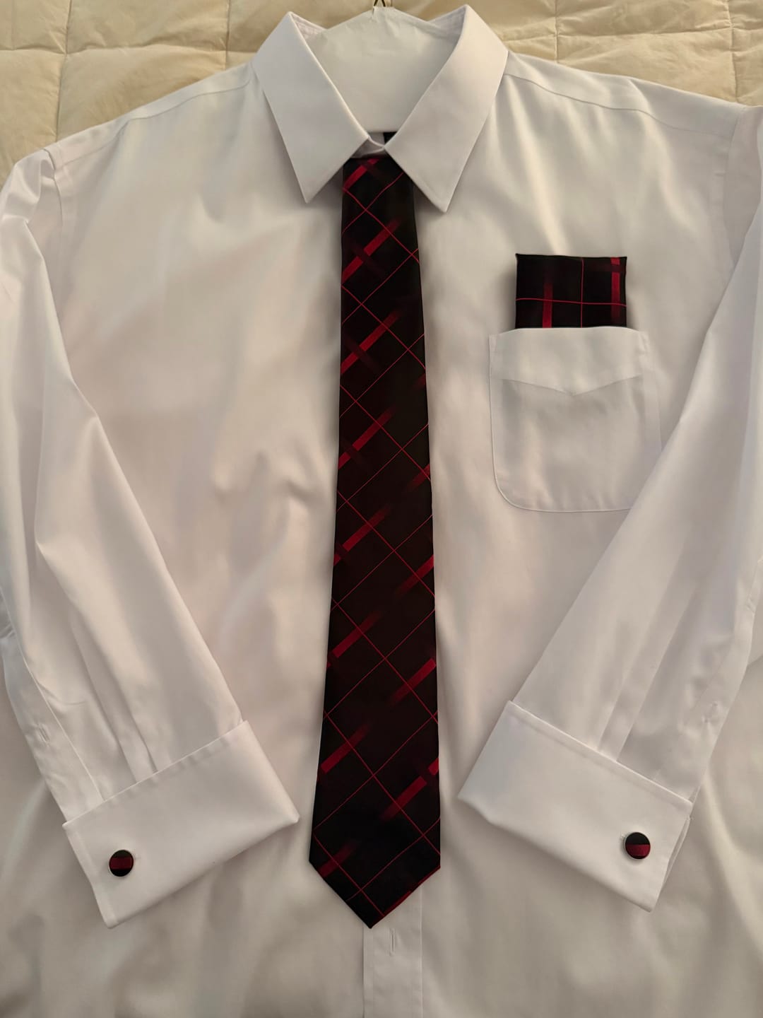 Customer photo review of Barry. Wang Black Red Plaid Silk Tie Handkerchief Cufflinks Set