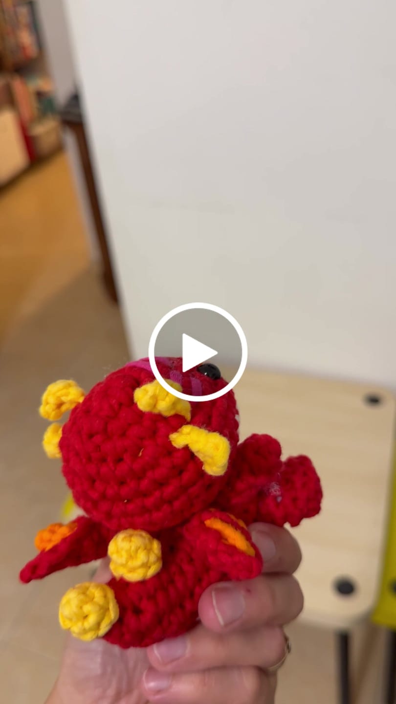Customer video review of Blazer The Fire Dragon Crochet Kit