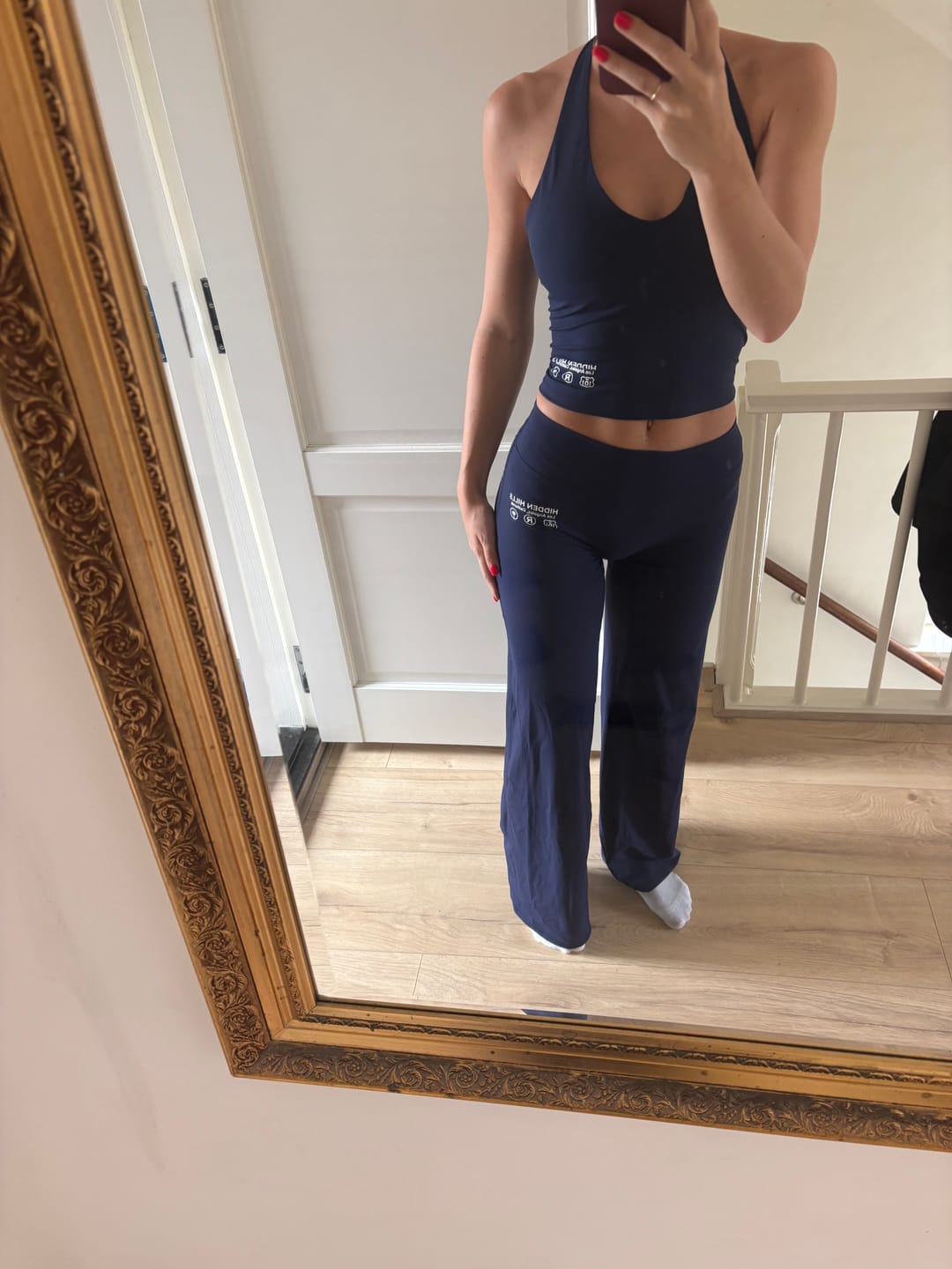 Recenzja zdjęciowa klienta dotycząca spodni ACTIVE STRAIGHT LEG PANTS NAVY