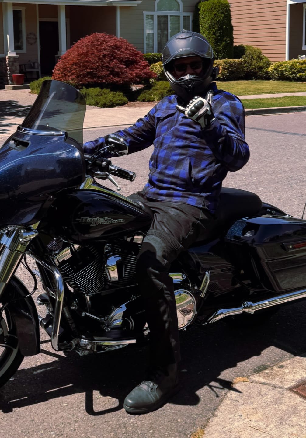 Customer photo review of FlexGuard® Air Mesh Armored Riding Shirt