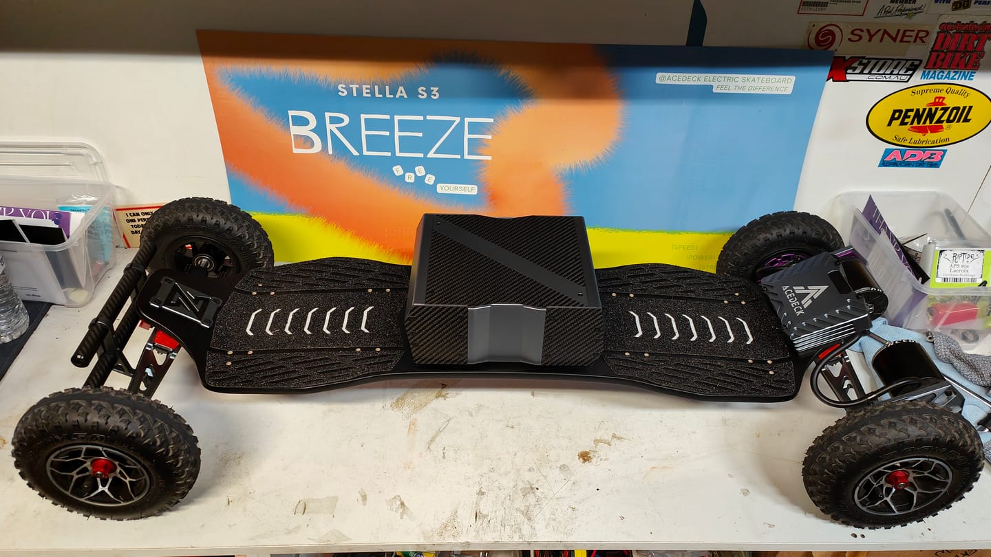 Customer photo review of Acedeck® Nyx Z1 Electric Skateboard 2.0【Best Price】-Best Off Road Electric Skateboard