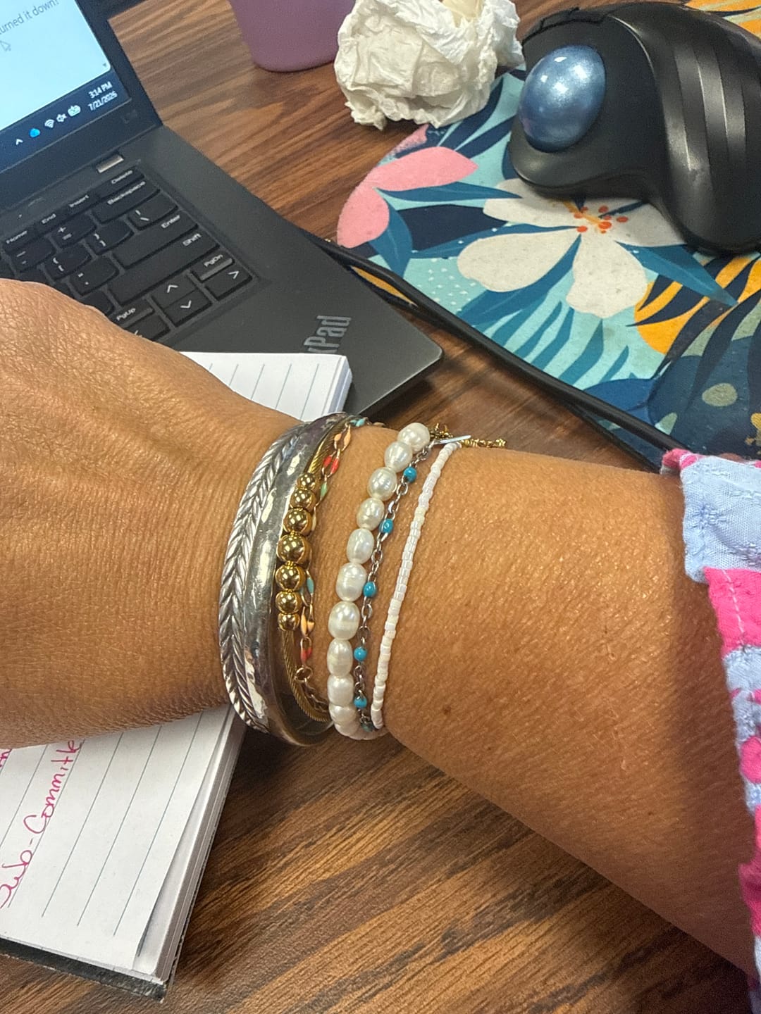 Customer photo review of Cara Pearl Link Bracelet