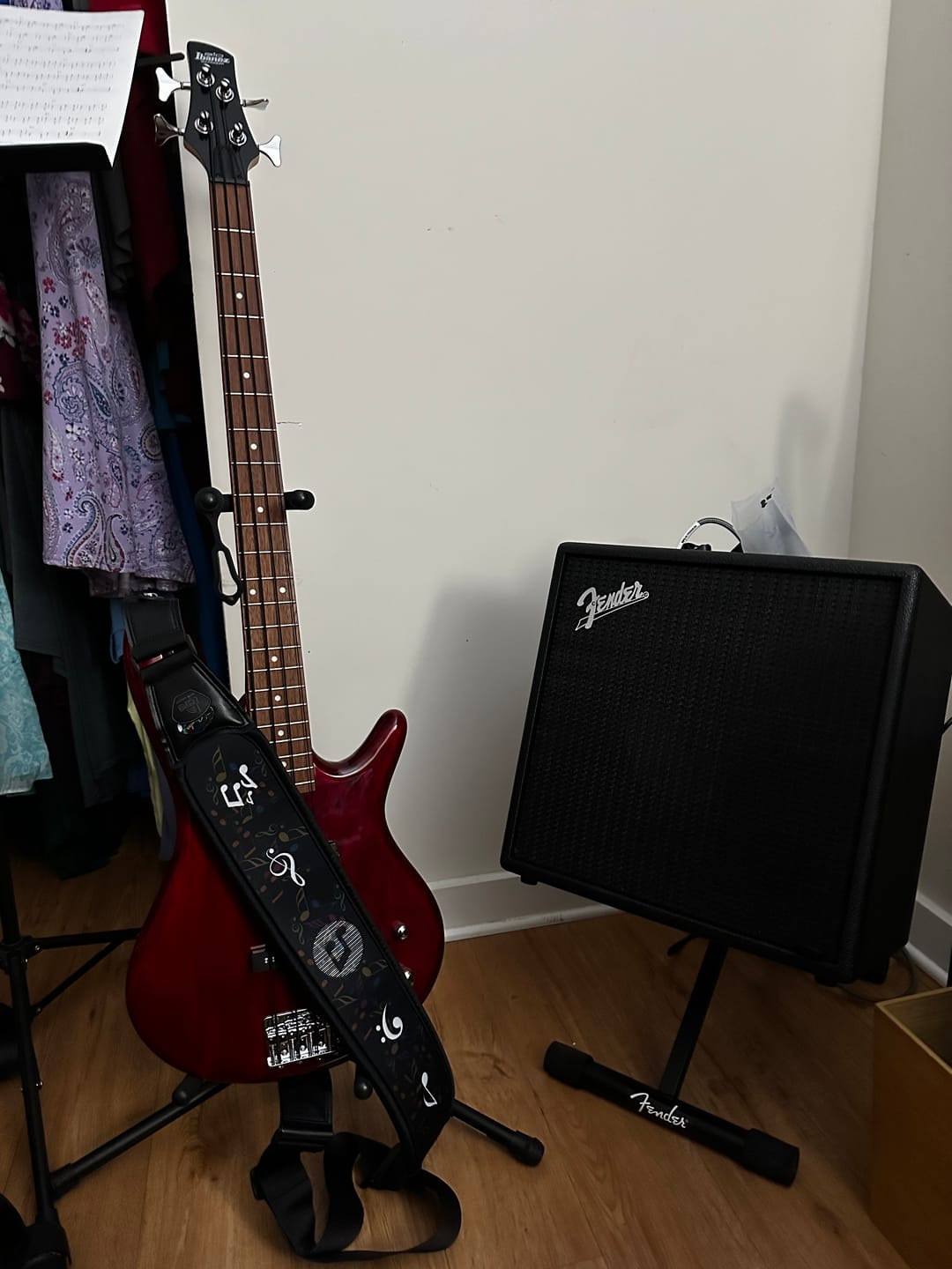 Customer photo review of Zero-Gravity Guitar Strap | Weightless Comfort for Bass & Guitar