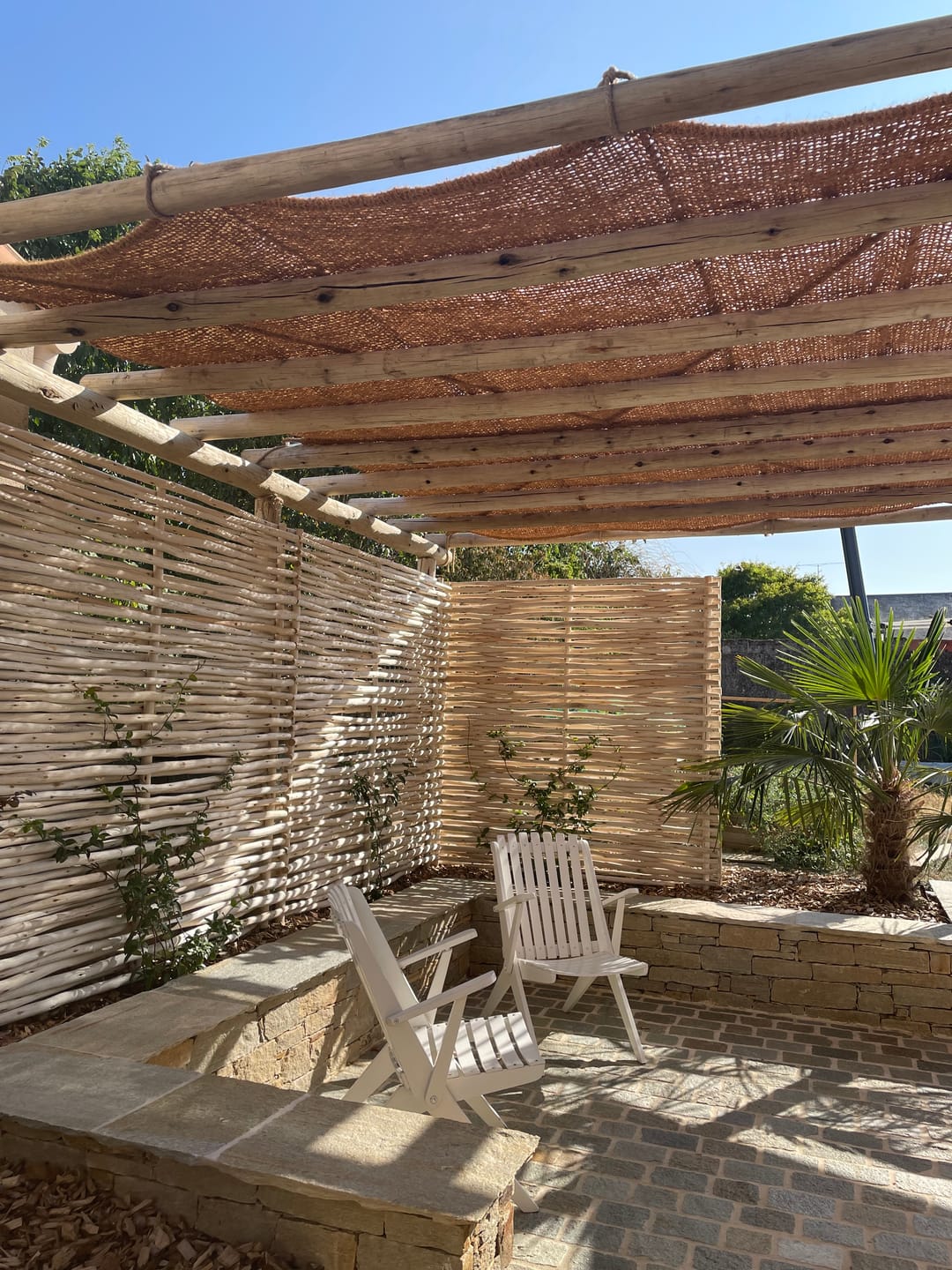 Customer photo review of Toile d'ombrage en fibre de coco pour pergola
