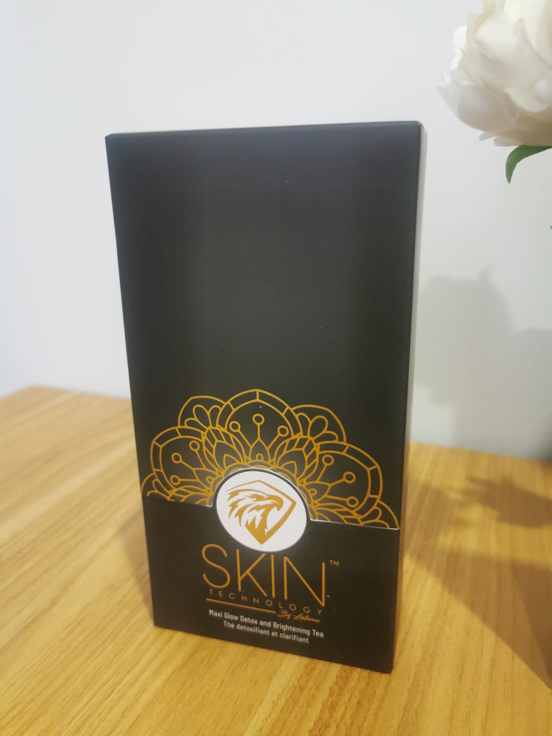 Customer photo review of Maxi Glow Detox Tea (Anti Acne)