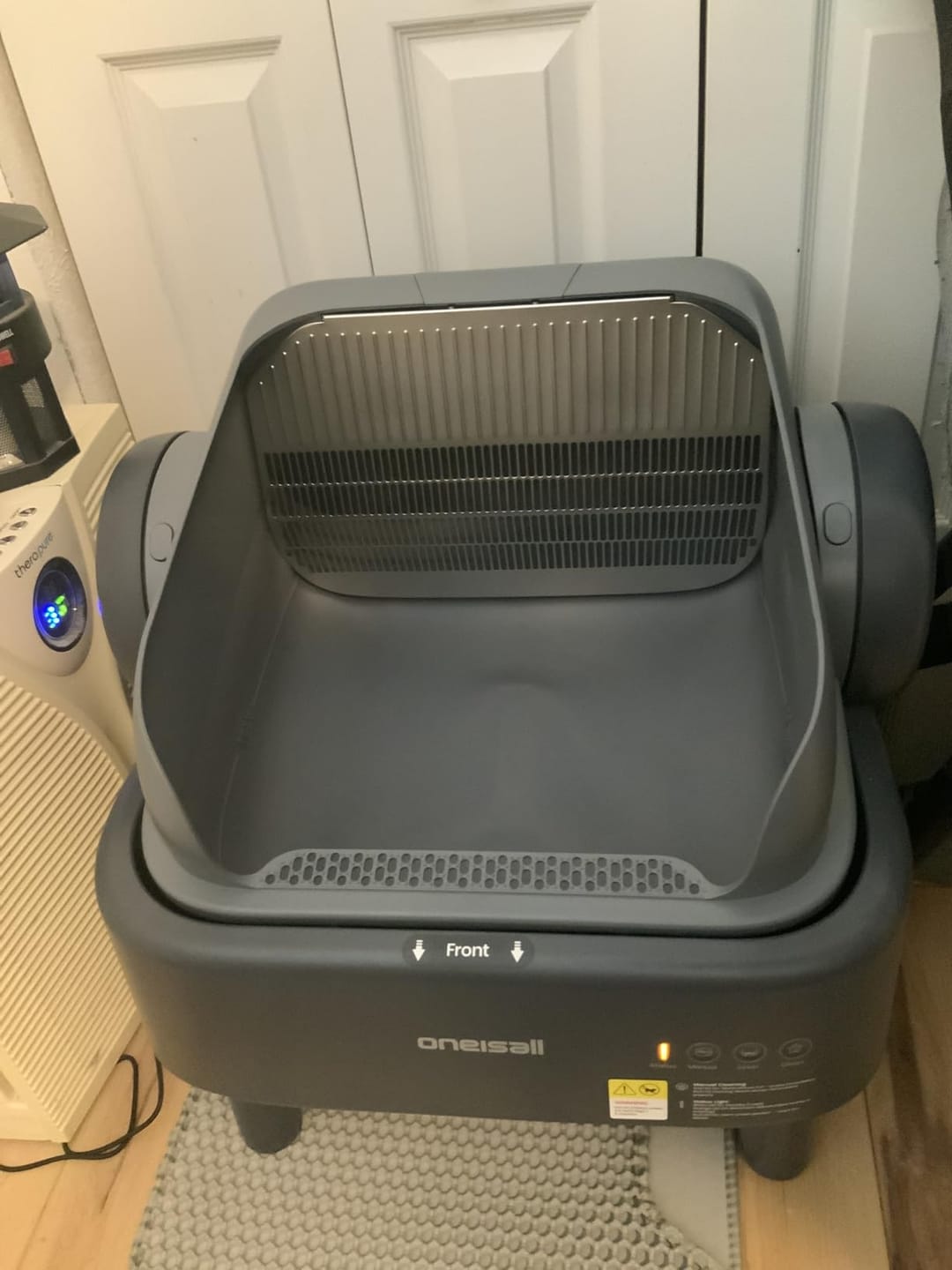Customer photo review of Oneisall Ease S1 selbstreinigende Katzentoilette