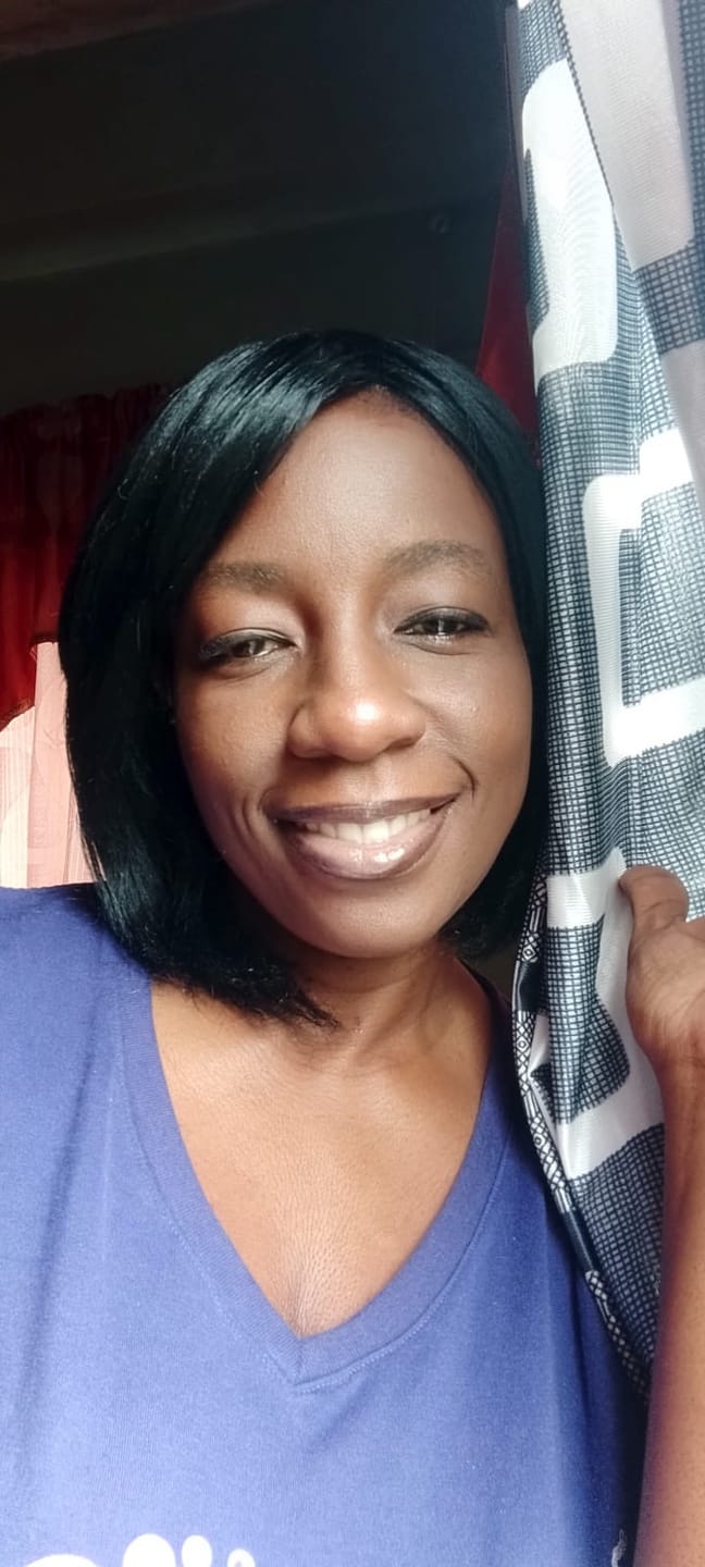 Customer photo review of D-Tox Lip Gloss