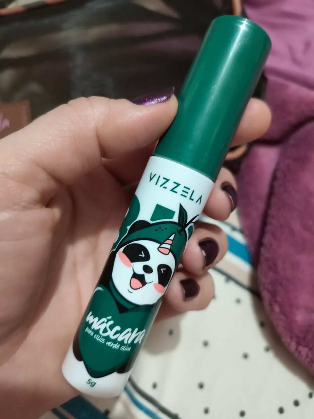 Customer photo review of Máscara Para Cílios Big No Panda Olive Green - Vizzela - Verde