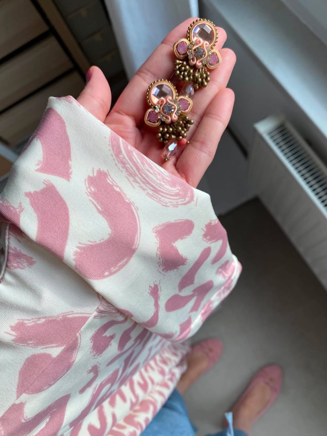 Customer photo review of Zeitlose Soutache-Ohrringe in Lachs, Rosa und Gold