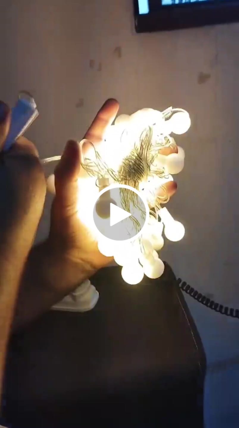 Customer video review of Cordão de luzes decorativa Bivolt de Natal 6 metros