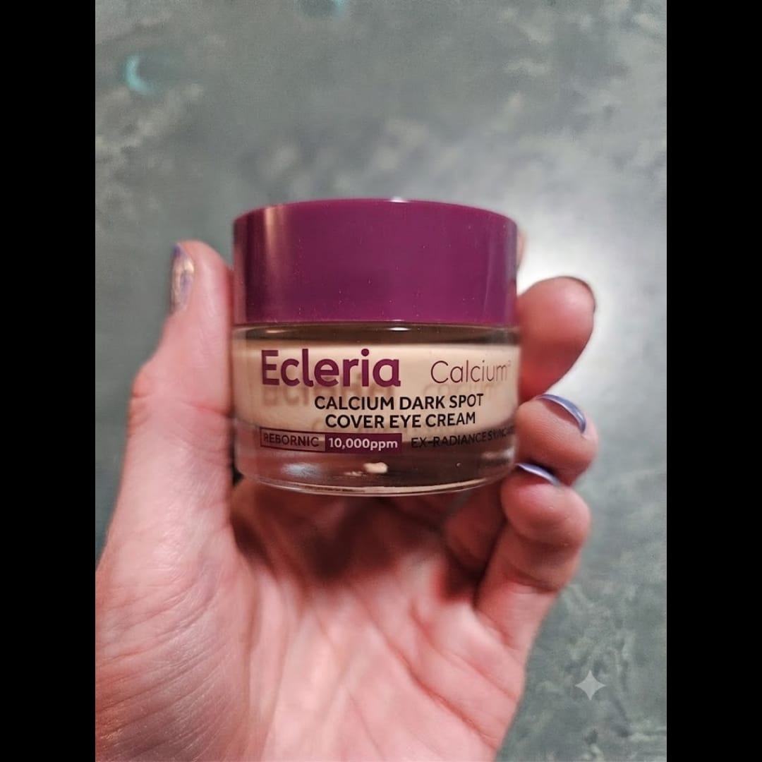 Customer photo review of Ecleria Calcium Eye Cream