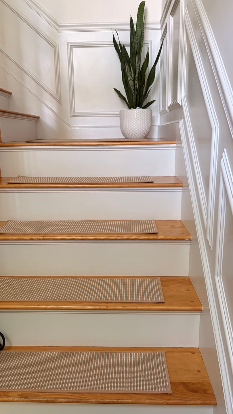 Customer photo review of Jute Non-Slip Stair Treads - Beige/White