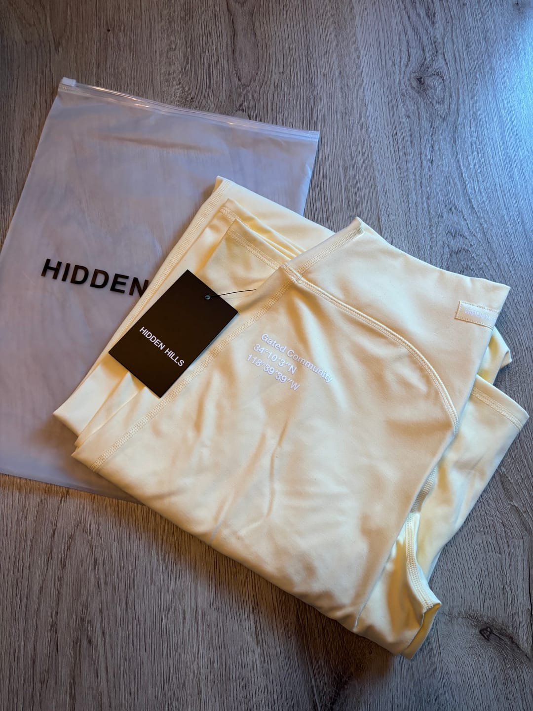 Customer photo review of GATED COMMUNITY STRAIGHT LEG SWEATPANTS LIGHT BLUE
