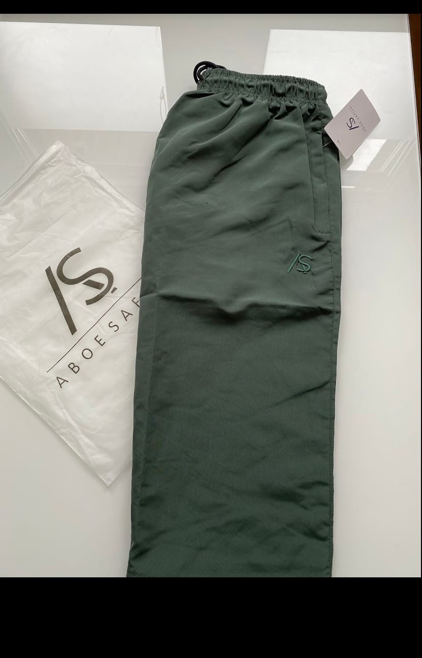 Customer photo review of Halal Zwembroek Kaki van Aboe Safiya