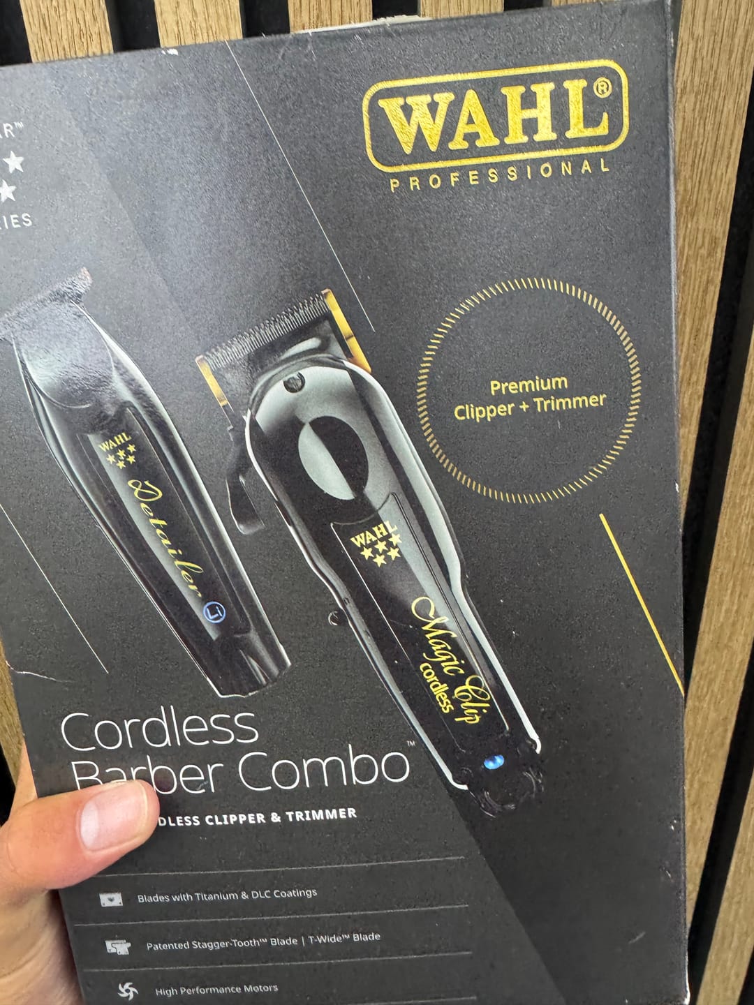 Customer photo review of Wahl Barber Combo Cordless Black Magic Clip + Detailer