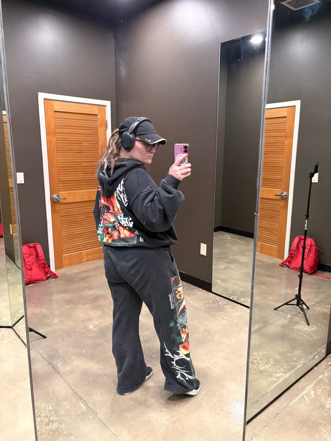 Customer photo review of 5068 - Demon Slayer: Kimetsu no Yaiba - Hoodies