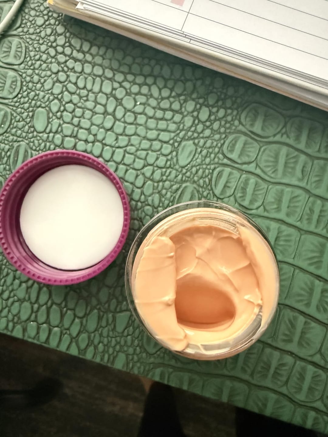 Customer photo review of Ecleria Calcium Eye Cream