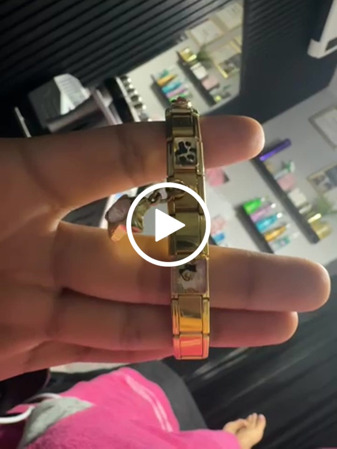 Customer video review of Charm Gato halloween
