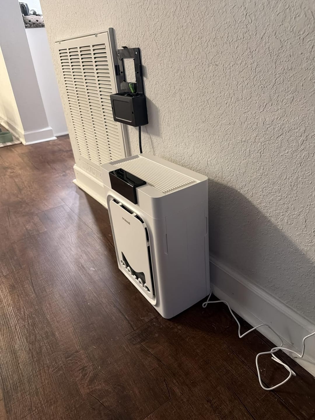 Customer photo review of Oneisall Luftreiniger für Haushalte mit Haustieren – beidseitiger Lufteinlass