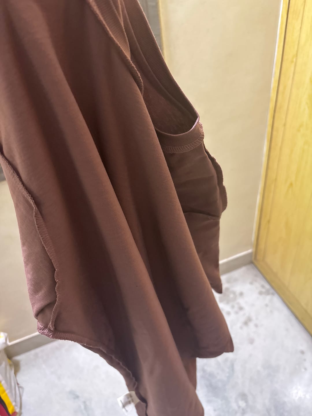 Customer photo review of Men Rose Taupe Round Neck T-shirt